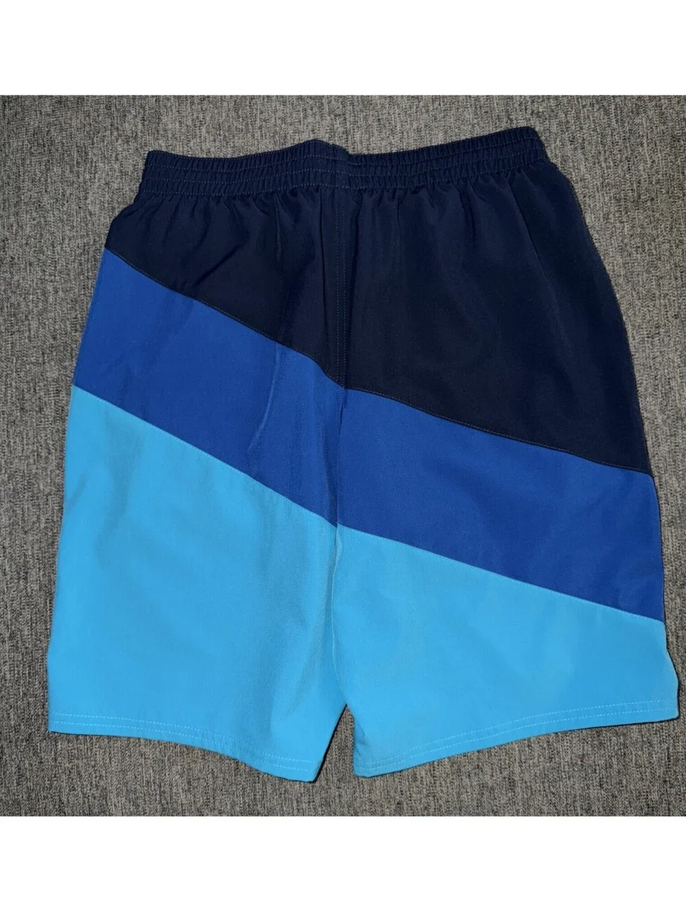 Nike Men’s Small Color Surge Volley Swim Shorts Blue Lightning NESSD470-480 NWT